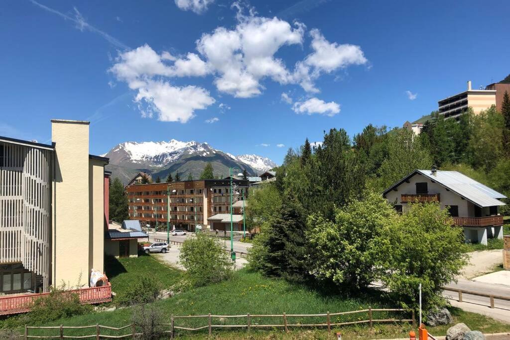 Appartement 4 Personnes Aux Pieds Des Pistes Wifi Netflix Лес дьо Алпс Екстериор снимка